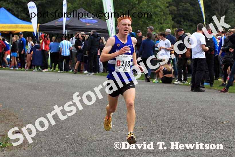 Mens under-17s 2023 Northern 6 and 4 Stage Relays and Youngsters, Birkenhead Park, Wirral.  Photo: David T. Hewitson/Sports for All Pics
